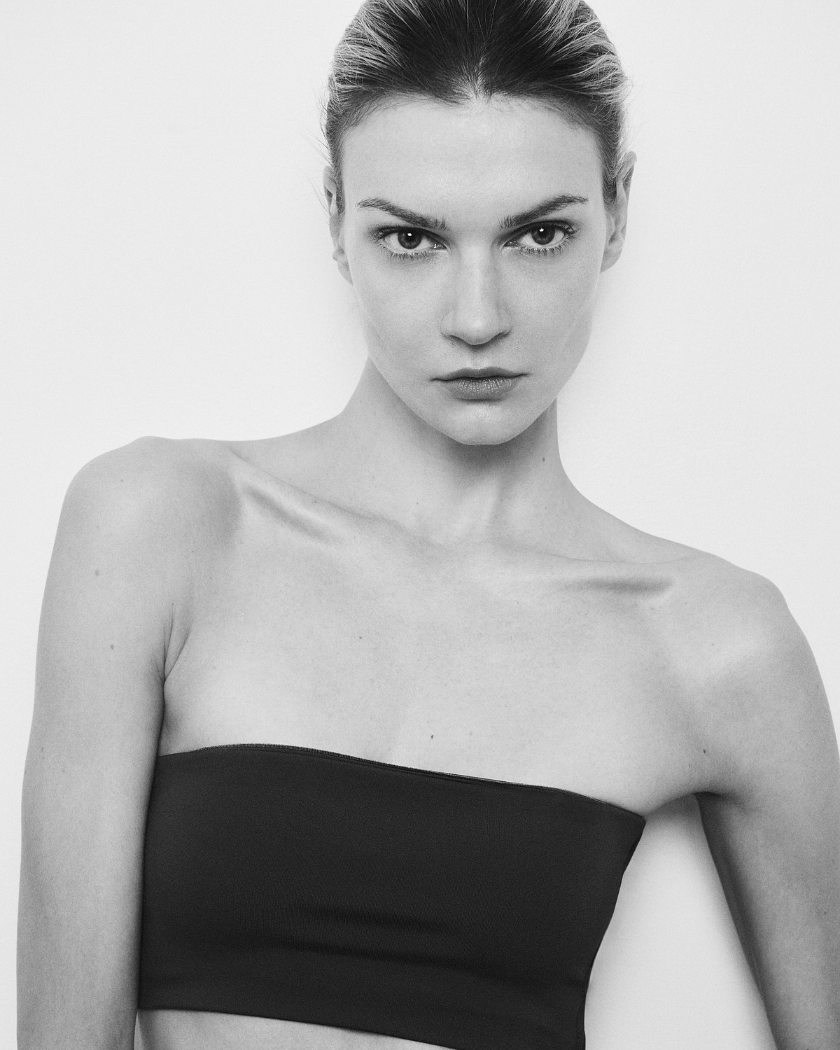 ALEXANDRA MARTSINOVICH model represented by MAKERS