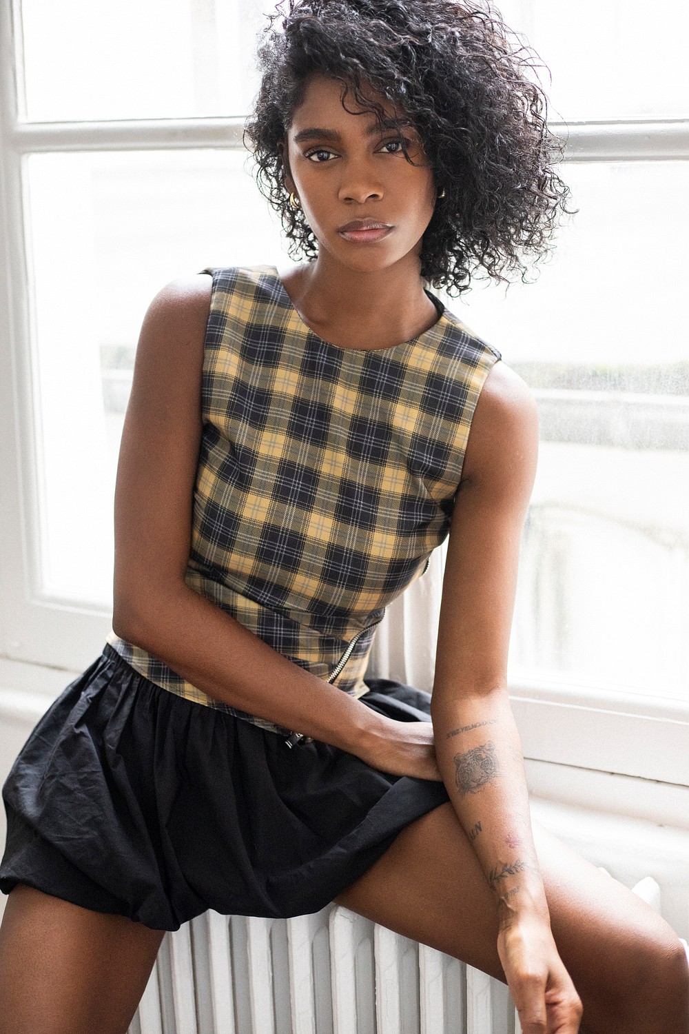 Annabelle S model represented by URBAN