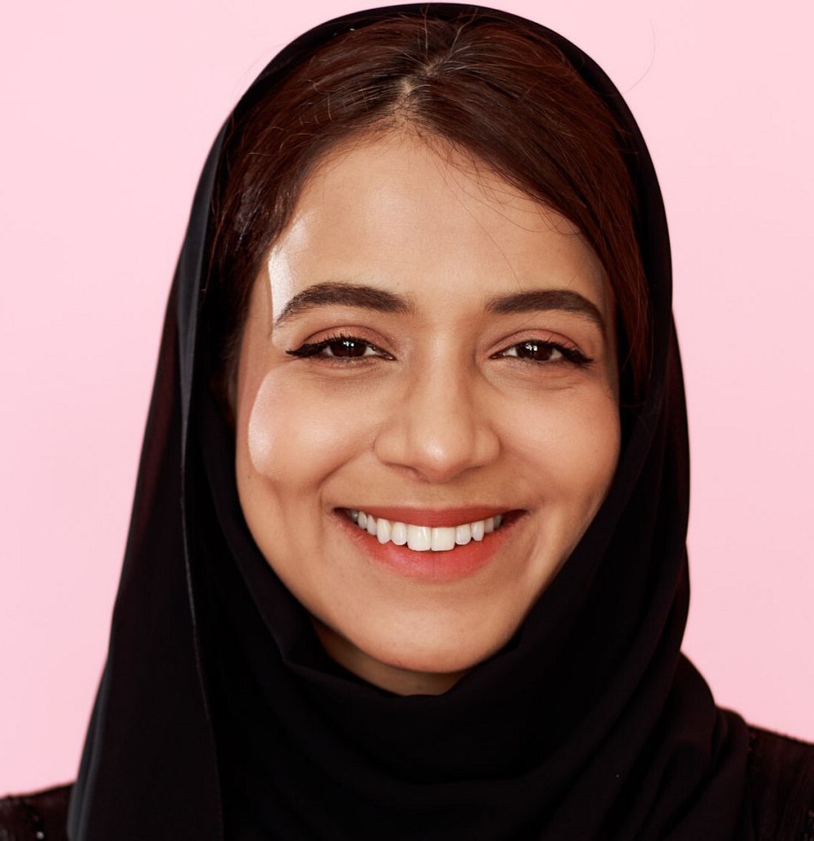 Aisha A in Lifestyle Women Emirati