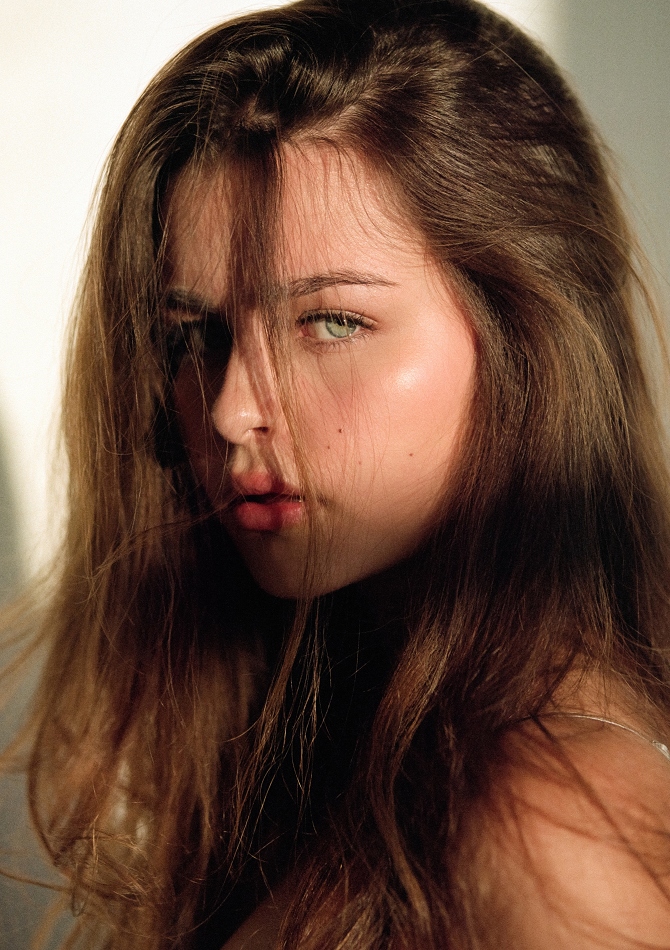 Amara June represented by State Management Los Angeles, the premier agency for New York models and LA models.
